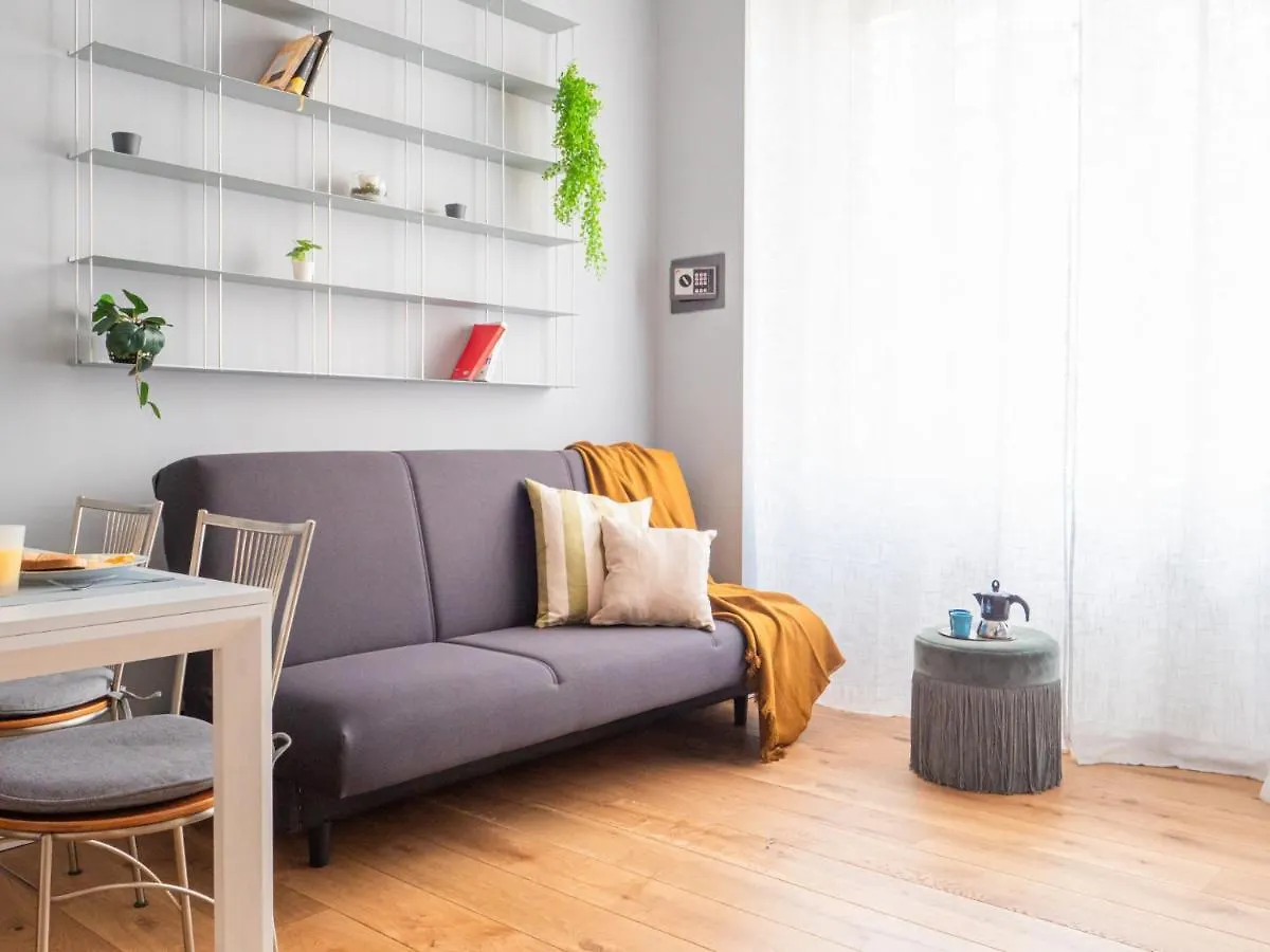 The Best Rent - Lovely Two-Bedroom Apartment Near Bocconi University 밀라노 이탈리아