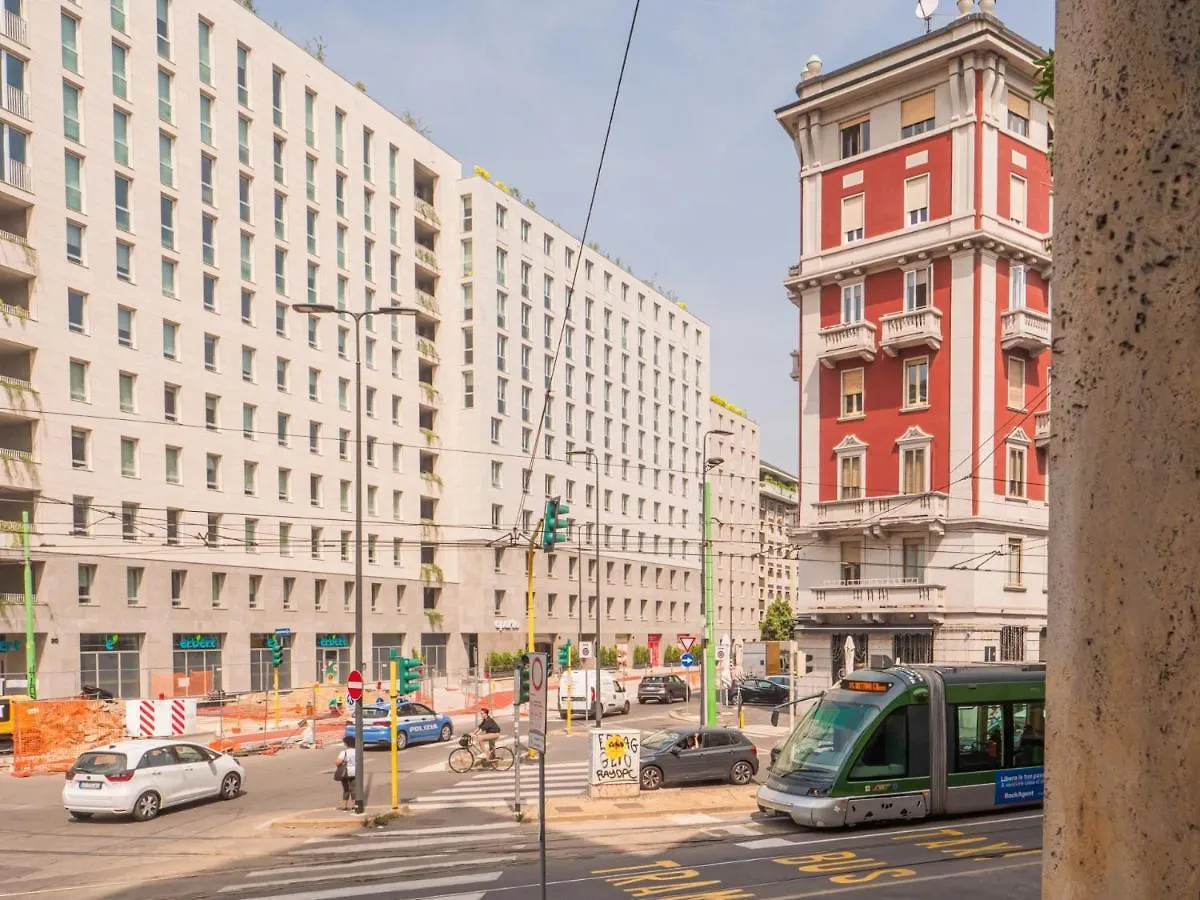 The Best Rent - Lovely Two-Bedroom Apartment Near Bocconi University 밀라노